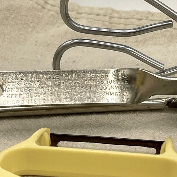 Vintage Ecko Various Small Kitchen Gadget Charcuterie Cheese Tool 8 Piece Bundle - Picture 7 of 16